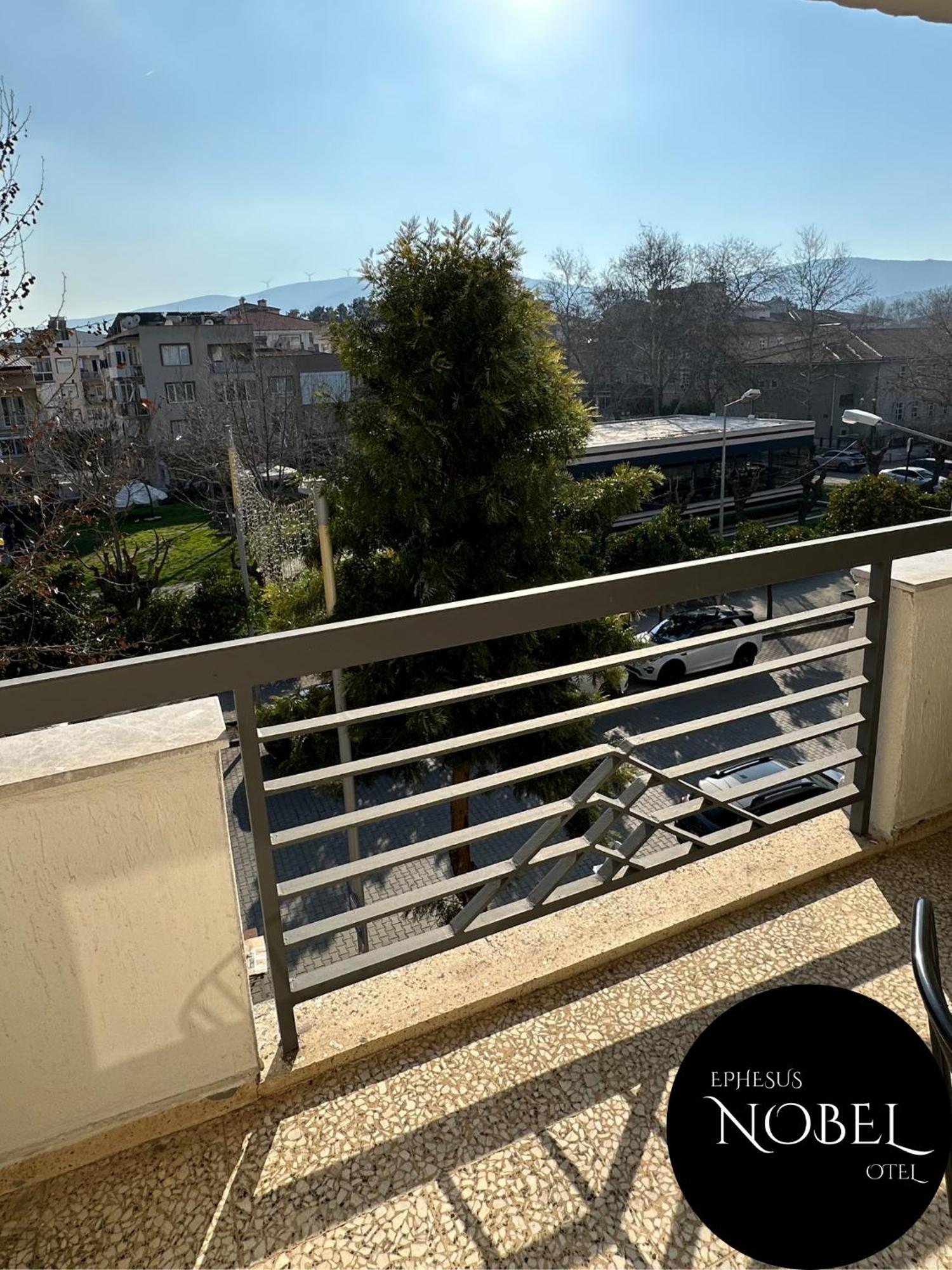 Ephesus Nobel Otel Селчук Екстериор снимка