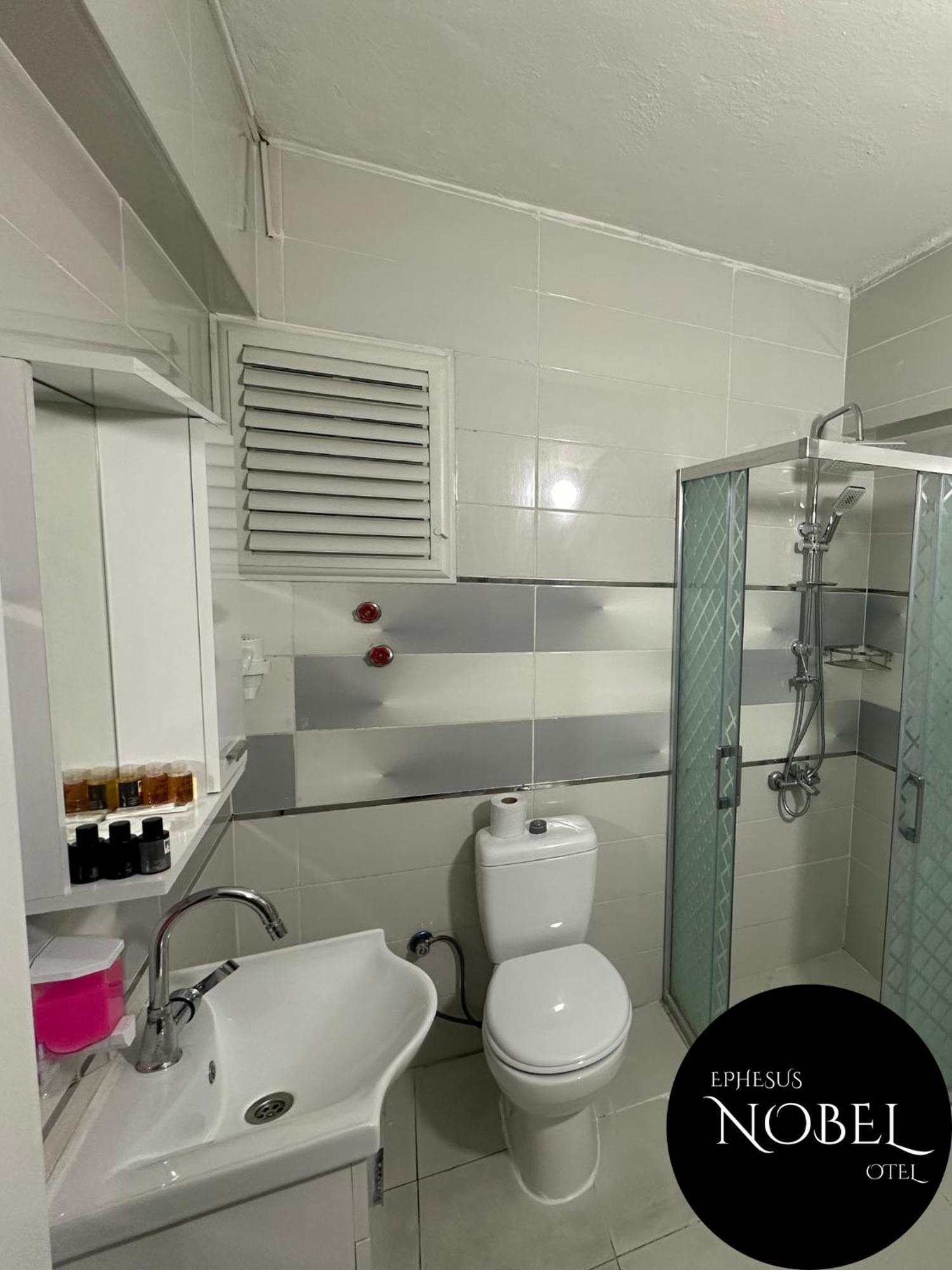 Ephesus Nobel Otel Селчук Екстериор снимка